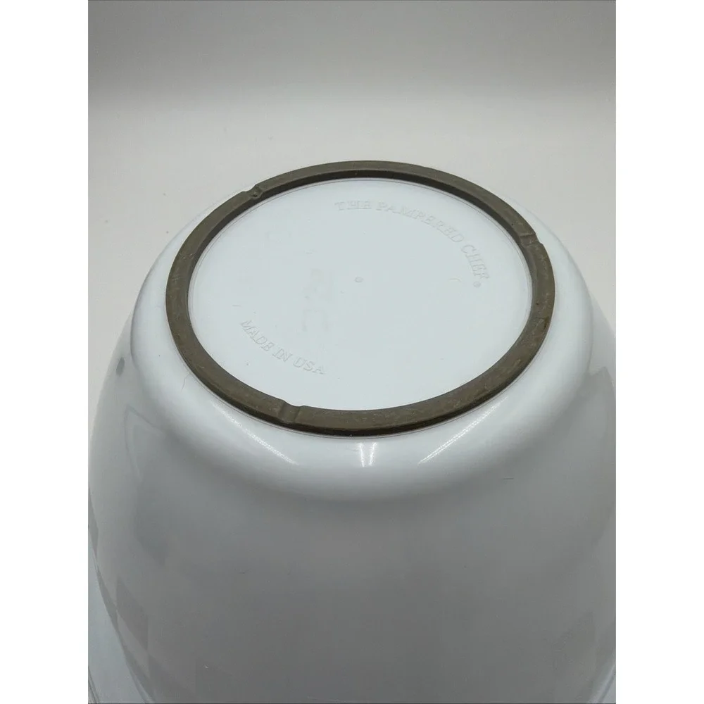 Pampered Chef Large 10